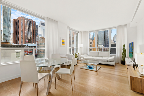 4b-301 E 61st St, New York, NY, 10065-8294 | Card Image