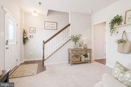 27 Sidney Ln, Stratford, NJ, 08084-1472 | Card Image