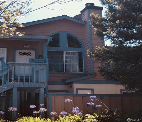 226 Glenwood, Hercules, CA, 94547-3510 | Card Image