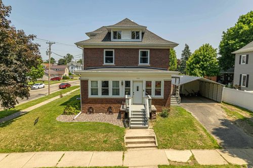 1600 15th Ave, Monroe, WI, 53566-2516 | Card Image