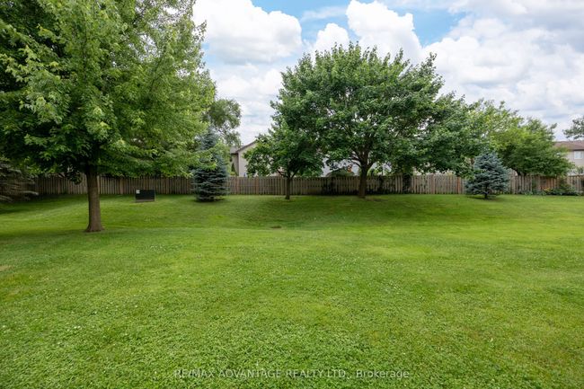 46 - 925 Lawson Rd, Condo with 3 bedrooms, 2 bathrooms and 1 parking in London ON | Image 16