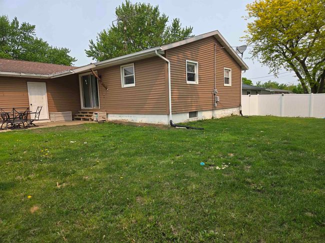 1005 Red Maple Ave, House other with 3 bedrooms, 2 bathrooms and null parking in Cresco IA | Image 29