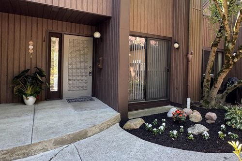 691 Tall Oaks Drive, Newark, OH, 43055 | Card Image