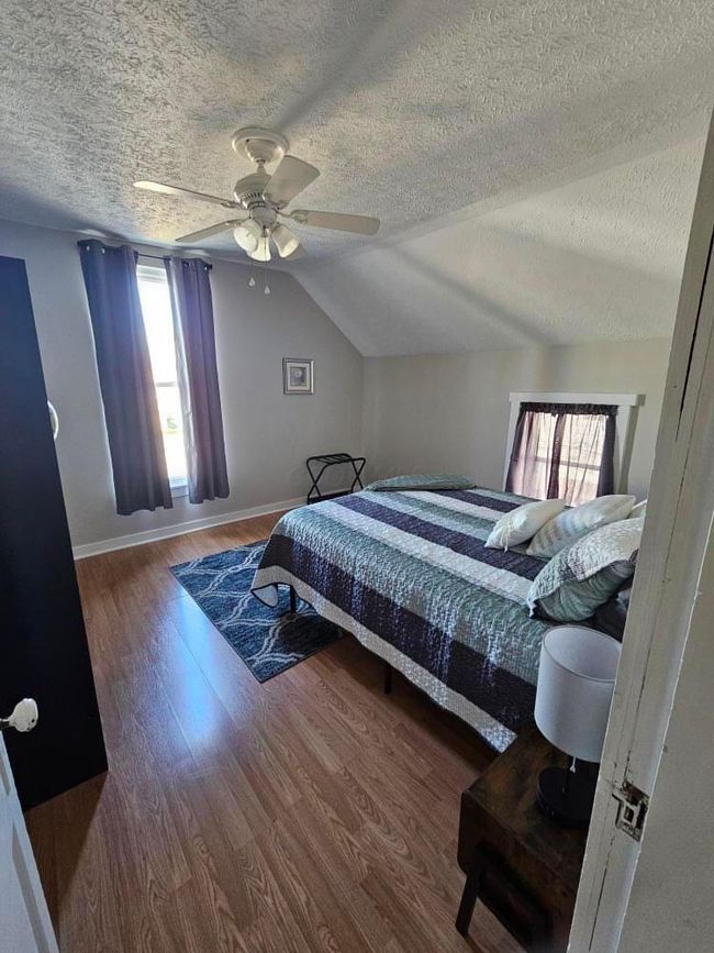67 W Front St, House other with 4 bedrooms, 3 bathrooms and null parking in Logan OH | Image 8