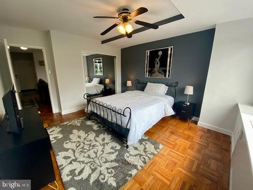 apt-743-1111 Arlington Blvd, ARLINGTON, VA, 22209-3206 | Card Image