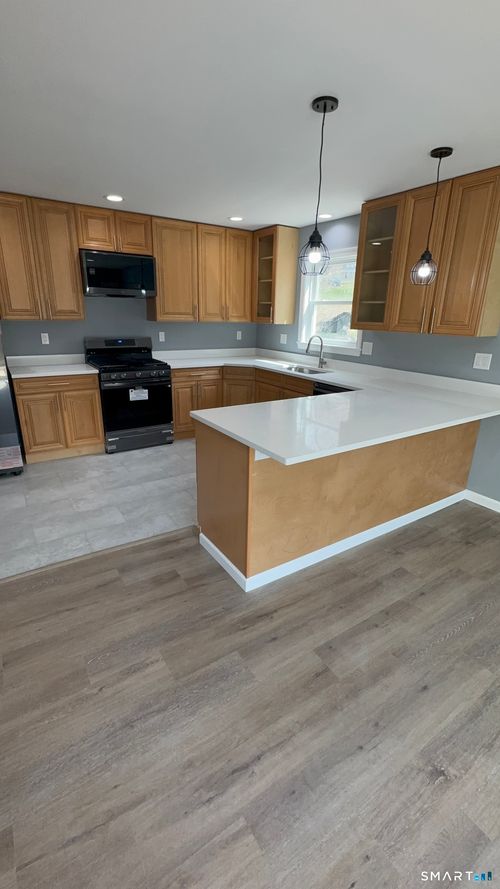 74 Prospect Hill Road, New Milford, CT, 06776 | Card Image