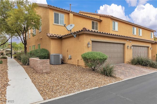 2376 Via Firenze, Townhouse with 3 bedrooms, 3 bathrooms and null parking in Henderson NV | Image 42