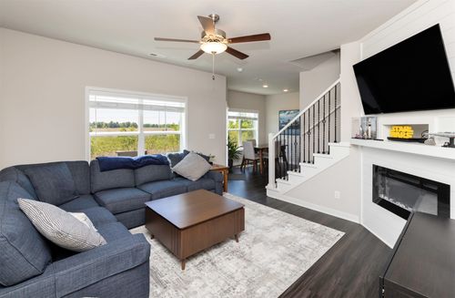 3109 Ne 2nd Ln, Ankeny, IA, 50021-9231 | Card Image