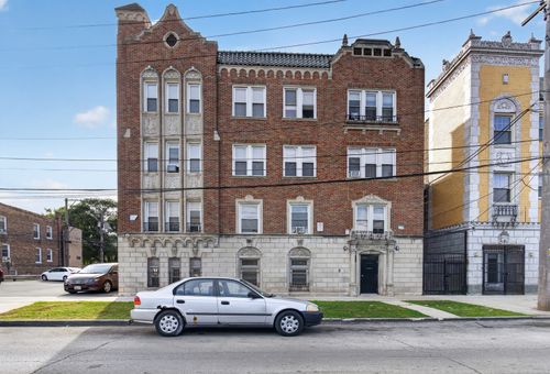 111-10 S Mason Street, Chicago, IL, 60644 | Card Image
