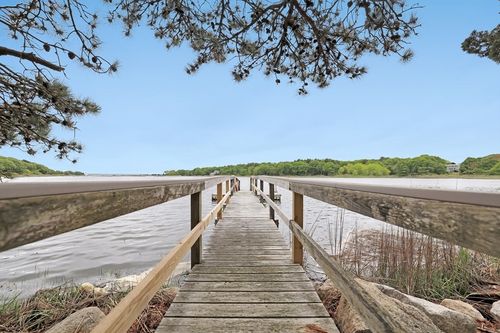 17 Bourne Point Rd, Wareham, MA, 02571-2130 | Card Image
