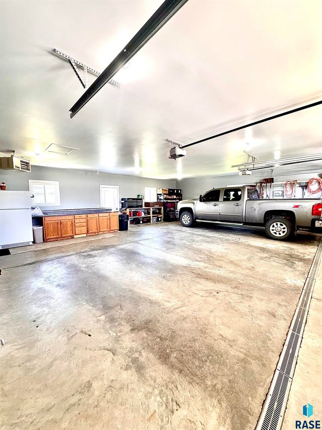 1403 Bitterroot Rd, House other with 5 bedrooms, 4 bathrooms and null parking in Dell Rapids SD | Image 43