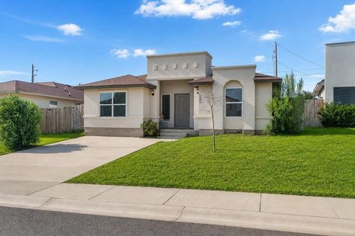 2206 Durazno Ct, Laredo, TX, 78046-8848 | Card Image