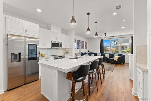 unit-3-792 Vada St, Chula Vista, CA, 91911-6460 | Card Image