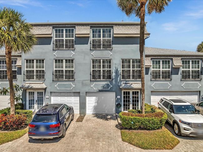APT-64 - 1194 Hillsboro Mile, Townhouse with 3 bedrooms, 4 bathrooms and null parking in Hillsboro Beach FL | Image 8