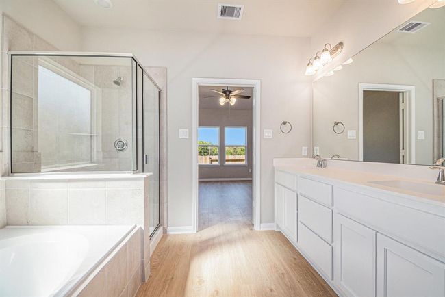 11123 Lulu Ln, House other with 4 bedrooms, 2 bathrooms and 2 parking in Willis TX | Image 15