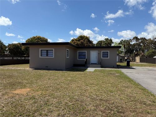0-3230 Sw 98th Ave, Miami, FL, 33165-3916 | Card Image