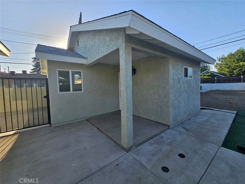 b-769 E 7th St, Upland, CA, 91786-6822 | Card Image