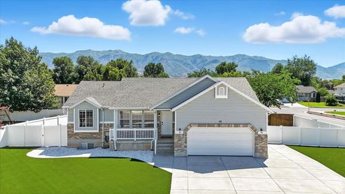 68 N 935 W, Layton, UT, 84041-5262 | Card Image