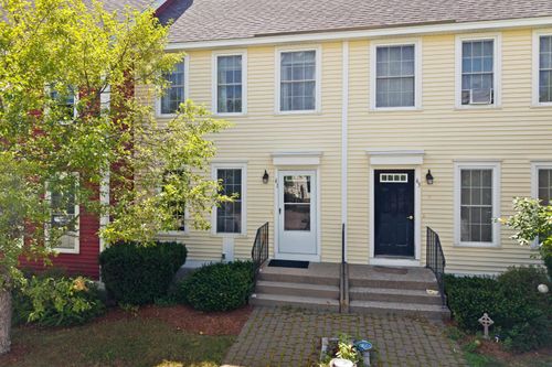 61 Dicandra Dr, Bow, NH, 03304-4011 | Card Image