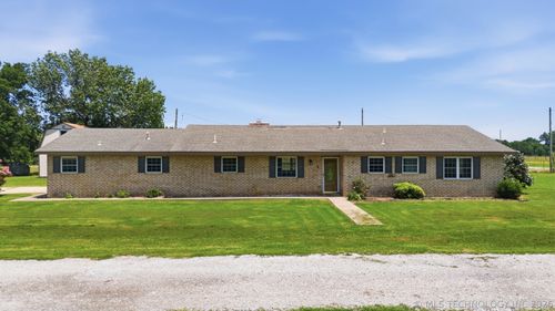 17608 N 161st East Ave, Oologah, OK, 74053-4012 | Card Image