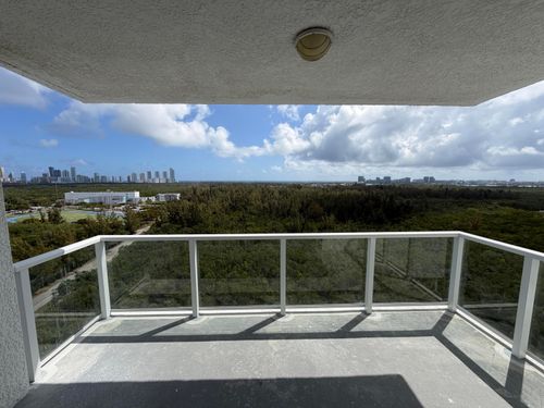 1603-15051 Royal Oaks Lane, North Miami, FL, 33181 | Card Image