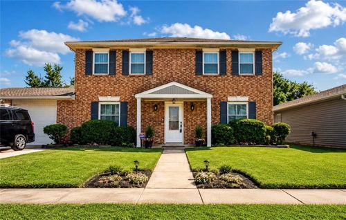 1804 Ridgefield Dr, La Place, LA, 70068-2602 | Card Image