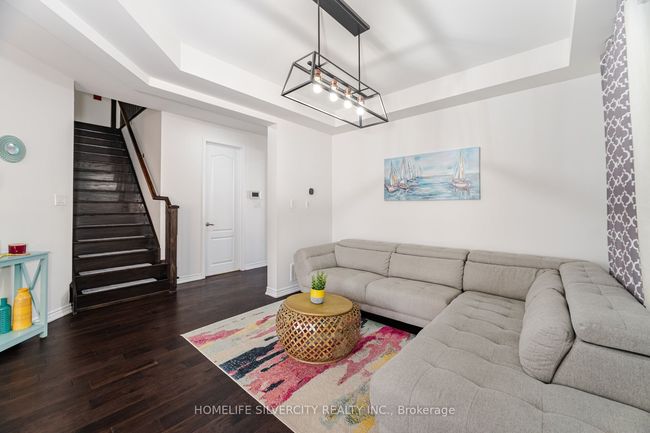 13 Fenchurch Dr, House other with 6 bedrooms, 5 bathrooms and 4 parking in Brampton ON | Image 4