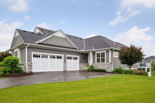 5975 Inland Ln N, Plymouth, MN, 55446-2317 | Card Image
