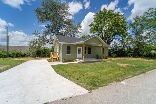 213 N Elder St, Buffalo, MO, 65622-8596 | Card Image
