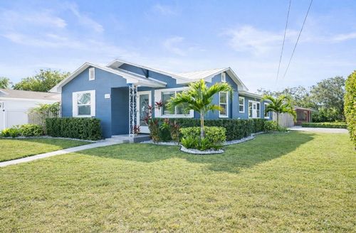 148 Highland Ave, DUNEDIN, FL, 34698-7943 | Card Image