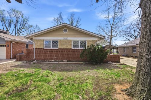 7903 E Indianapolis St, Wichita, KS, 67207-2317 | Card Image
