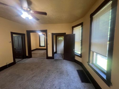 2441 N Dr William Finlayson St, Milwaukee, WI, 53212 | Card Image