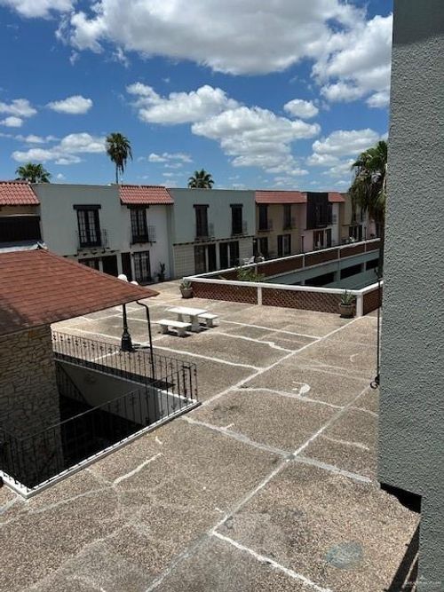 1418 Beech Ave, Mcallen, TX, 78501-5193 | Card Image