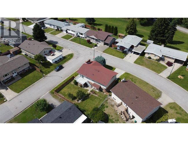 3900 Woodland Dr, House other with 3 bedrooms, 3 bathrooms and 3 parking in Trail BC | Image 54