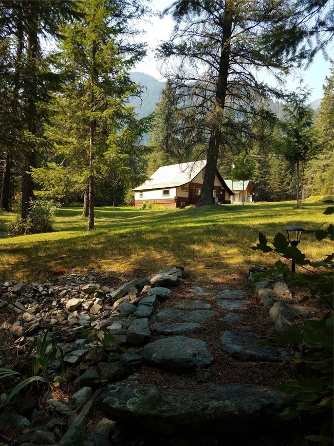 318 Mt Highway 56, House other with 2 bedrooms, 4 bathrooms and null parking in Noxon MT | Image 77