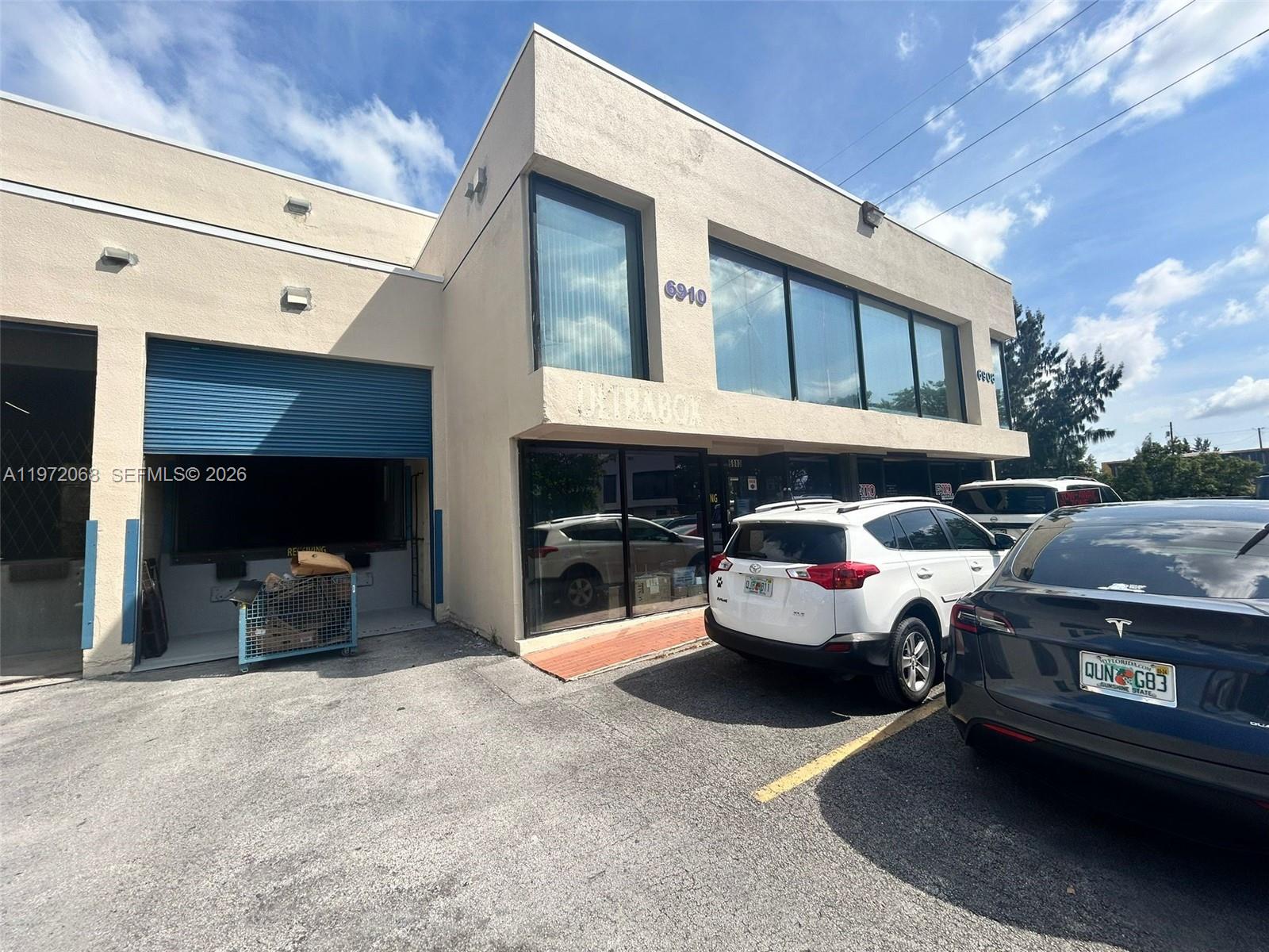 Commercial Lease in Miami 4