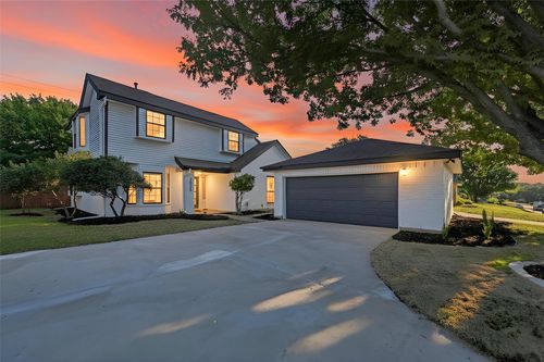 2025 Sancerre Ln, Carrollton, TX, 75007-2212 | Card Image
