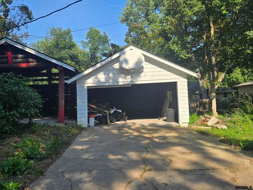 7717 N 39th St, Omaha, NE, 68112-2019 | Card Image