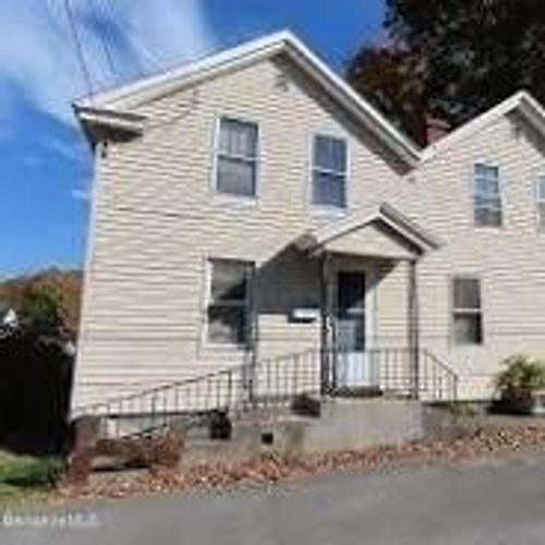 1-3 Marsh Ln, Adams, MA, 01220-2009 | Card Image