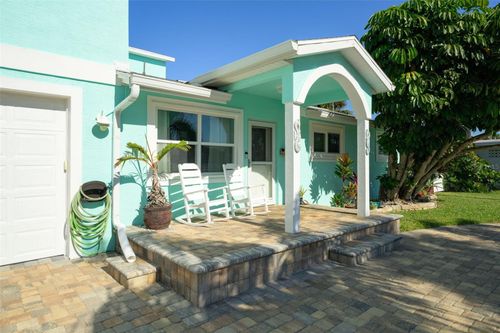 169 Valencia Dr, Ormond Beach, FL, 32176-8132 | Card Image