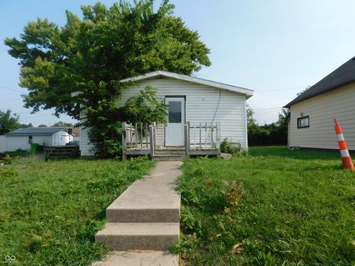 1002 Tuttle Ave, Crawfordsville, IN, 47933-3457 | Card Image