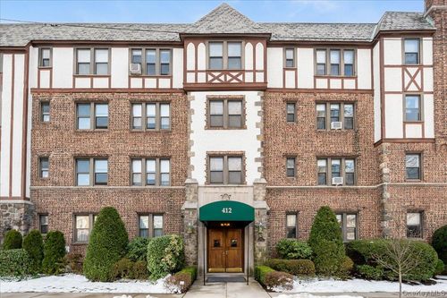 apt-3j-412 Munro Ave, Mamaroneck, NY, 10543-3415 | Card Image