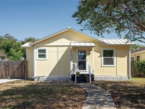 3458 Lawnview St, Corpus Christi, TX, 78411-1702 | Card Image