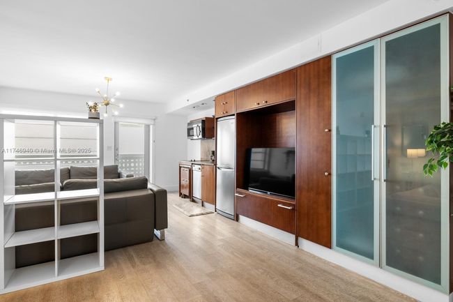 A402 - 1024 Ocean Dr, Home with 0 bedrooms, 1 bathrooms and null parking in Miami Beach FL | Image 6