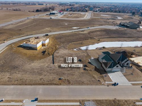 6565 Cardinal Rd, Bettendorf, IA, 52722 | Card Image