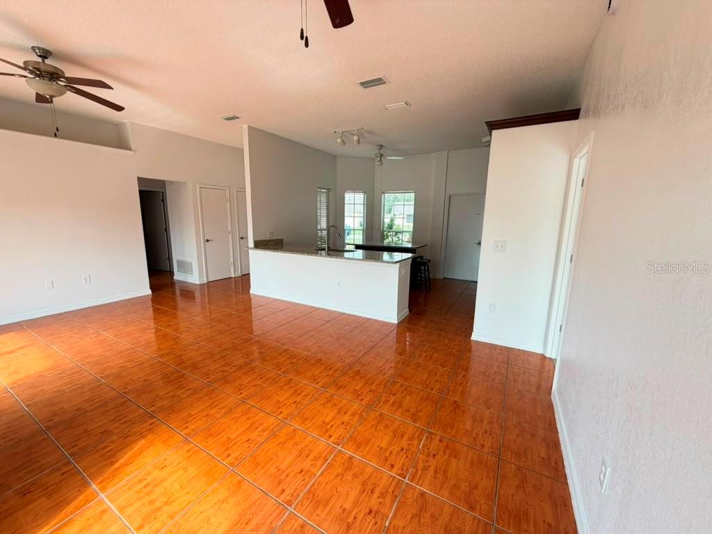 Residential Lease in ORLANDO 4