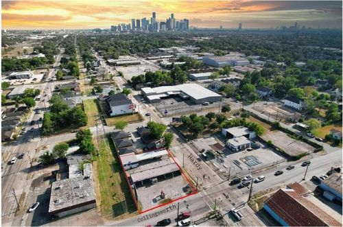 1602 Collingsworth St, Houston, TX, 77009-4369 | Card Image