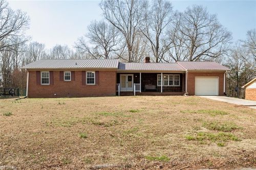 115 Monroe Dr, Lexington, NC, 27295-1852 | Card Image