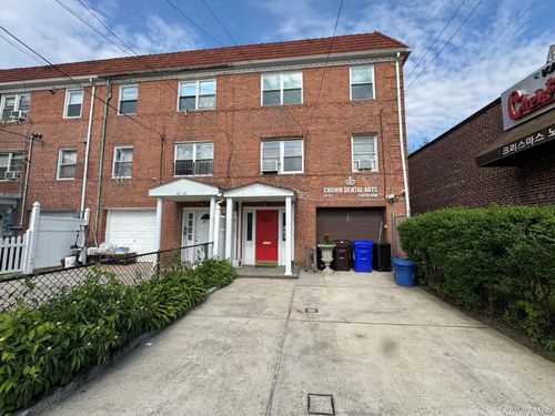 3-47-27 Bell Boulevard, New York, NY, 11361 | Card Image