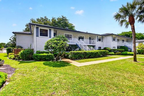 a-10 Southport Ln, Boynton Beach, FL, 33436-6425 | Card Image